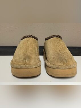 BearPaw Kids Slip-On Loafers in Tan with Patterned Trim